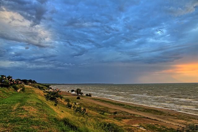 Azov Sea - 1932 Азовське Море - 1928 Озівське Море (коректно)